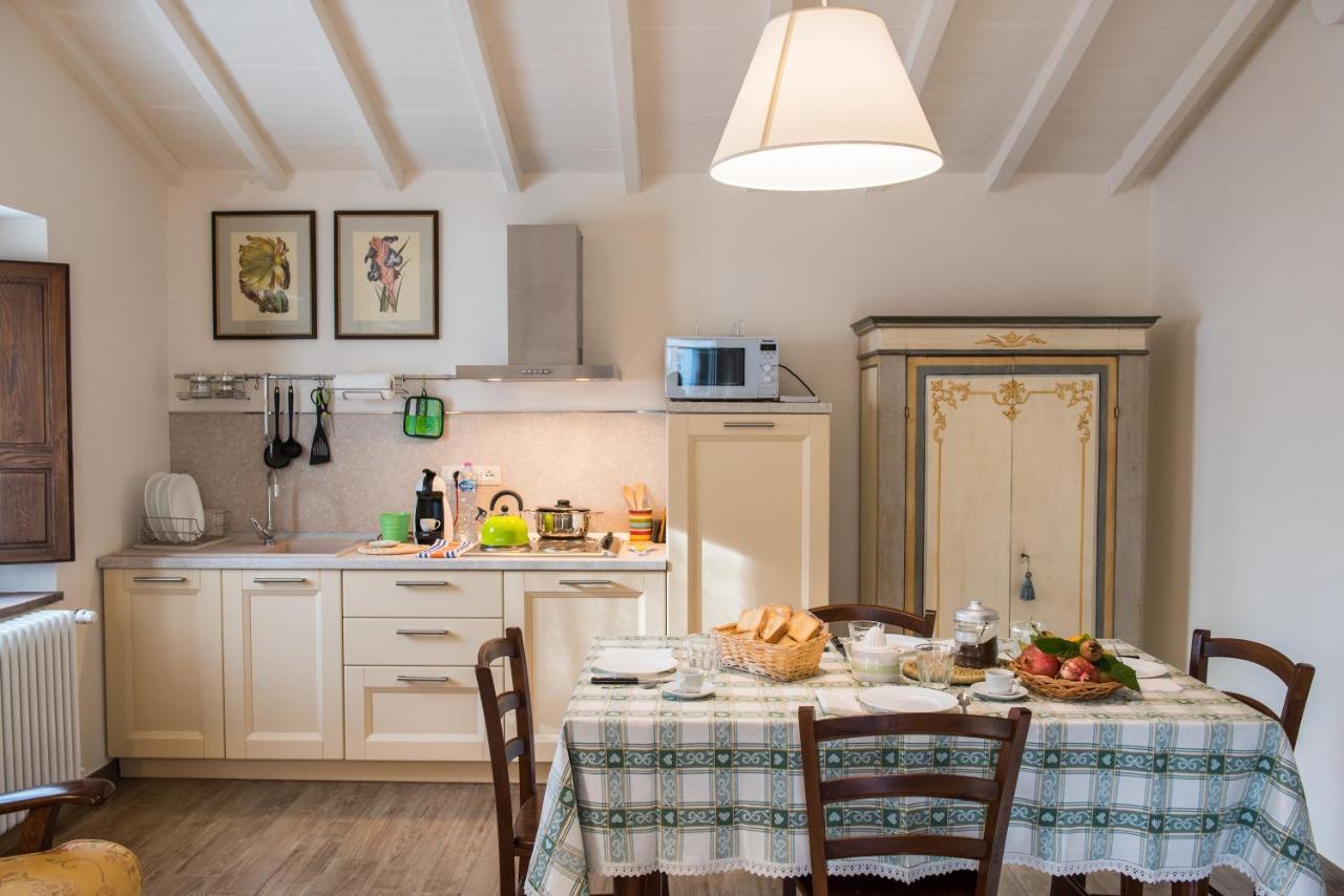 Casa Vacanze Villa Maria Ангиари Екстериор снимка
